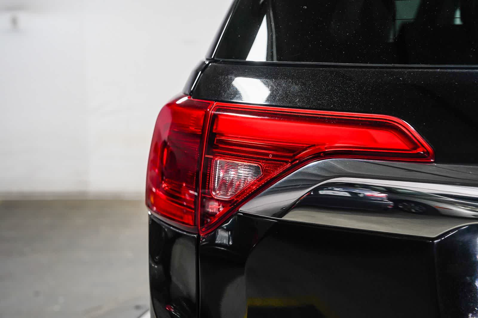 2017 GMC Acadia SLT