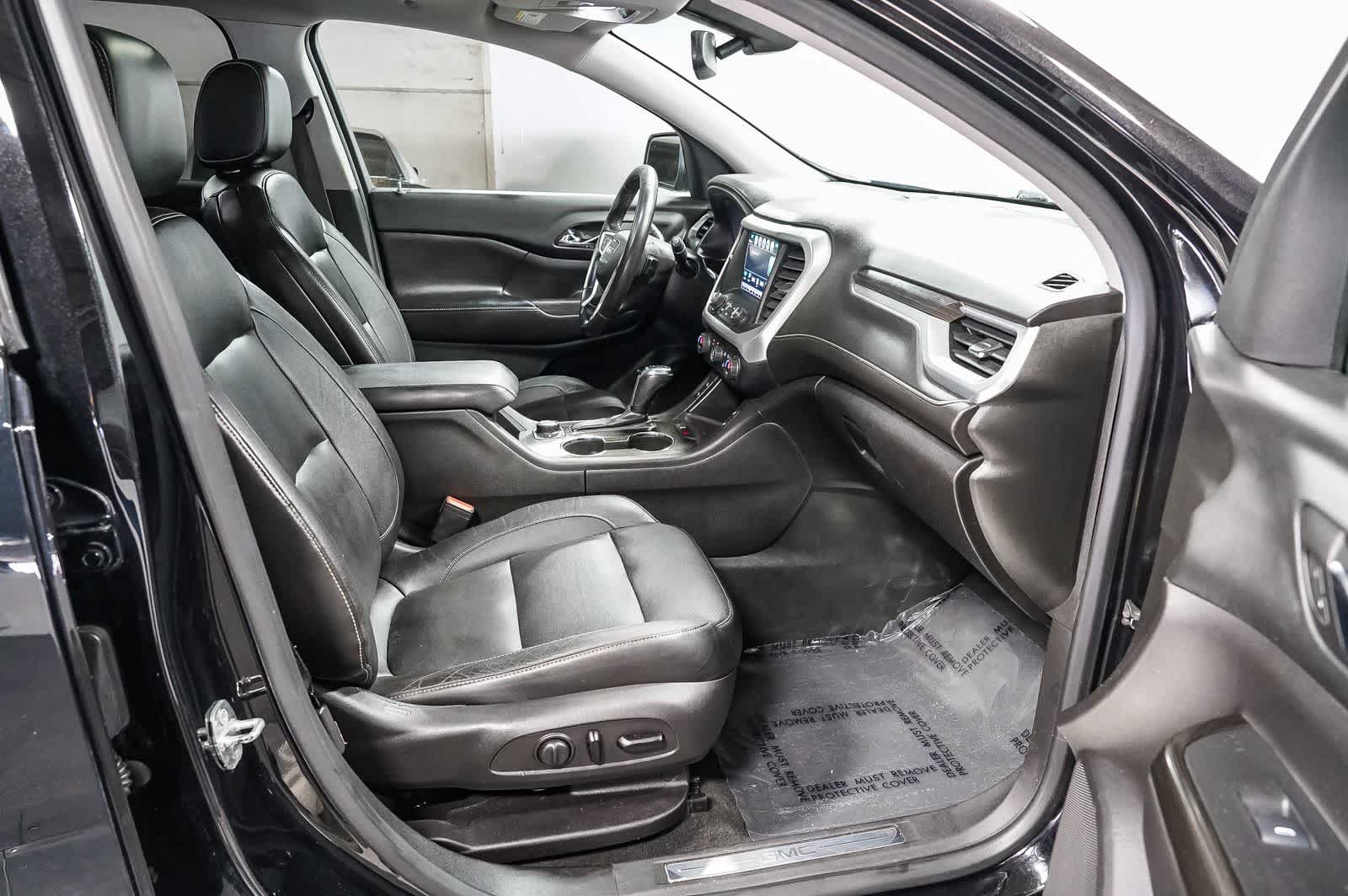 2017 GMC Acadia SLT