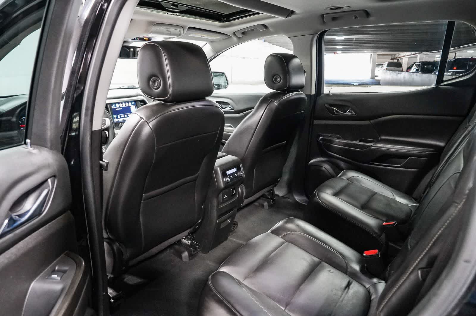 2017 GMC Acadia SLT