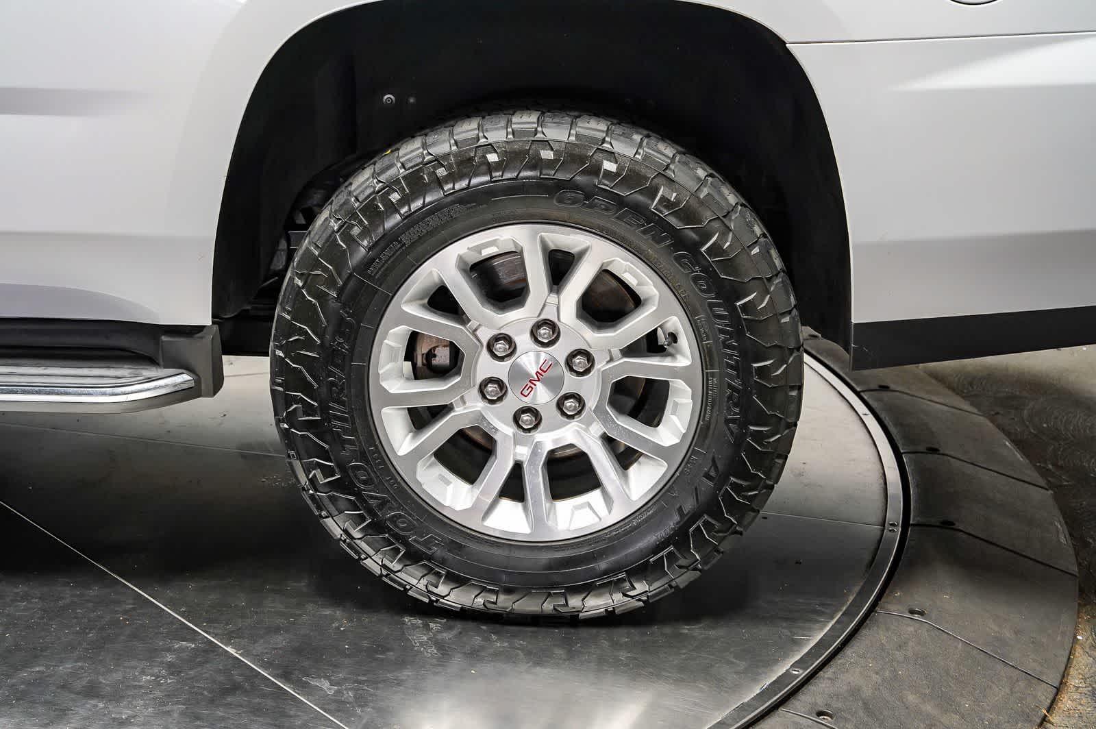 2015 GMC Yukon SLE