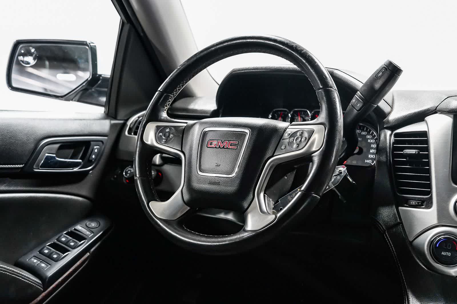 2015 GMC Yukon SLE