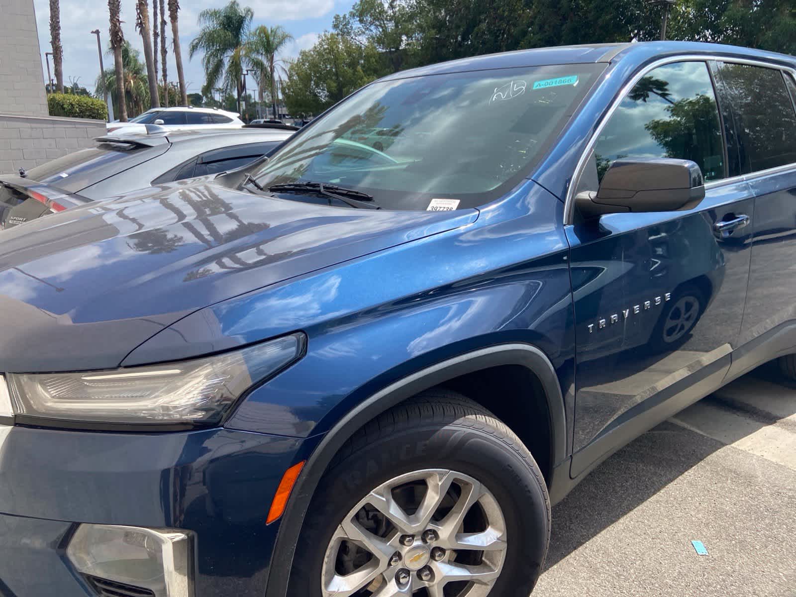 2023 Chevrolet Traverse LS