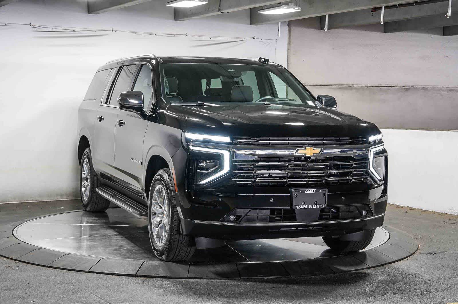 2025 Chevrolet Suburban Premier