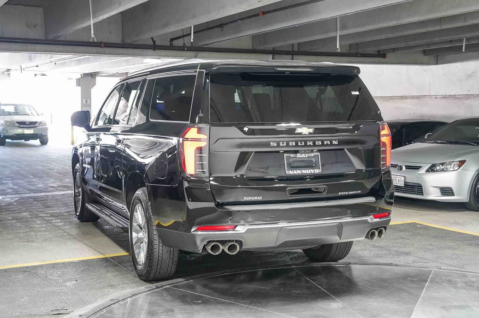 2025 Chevrolet Suburban Premier