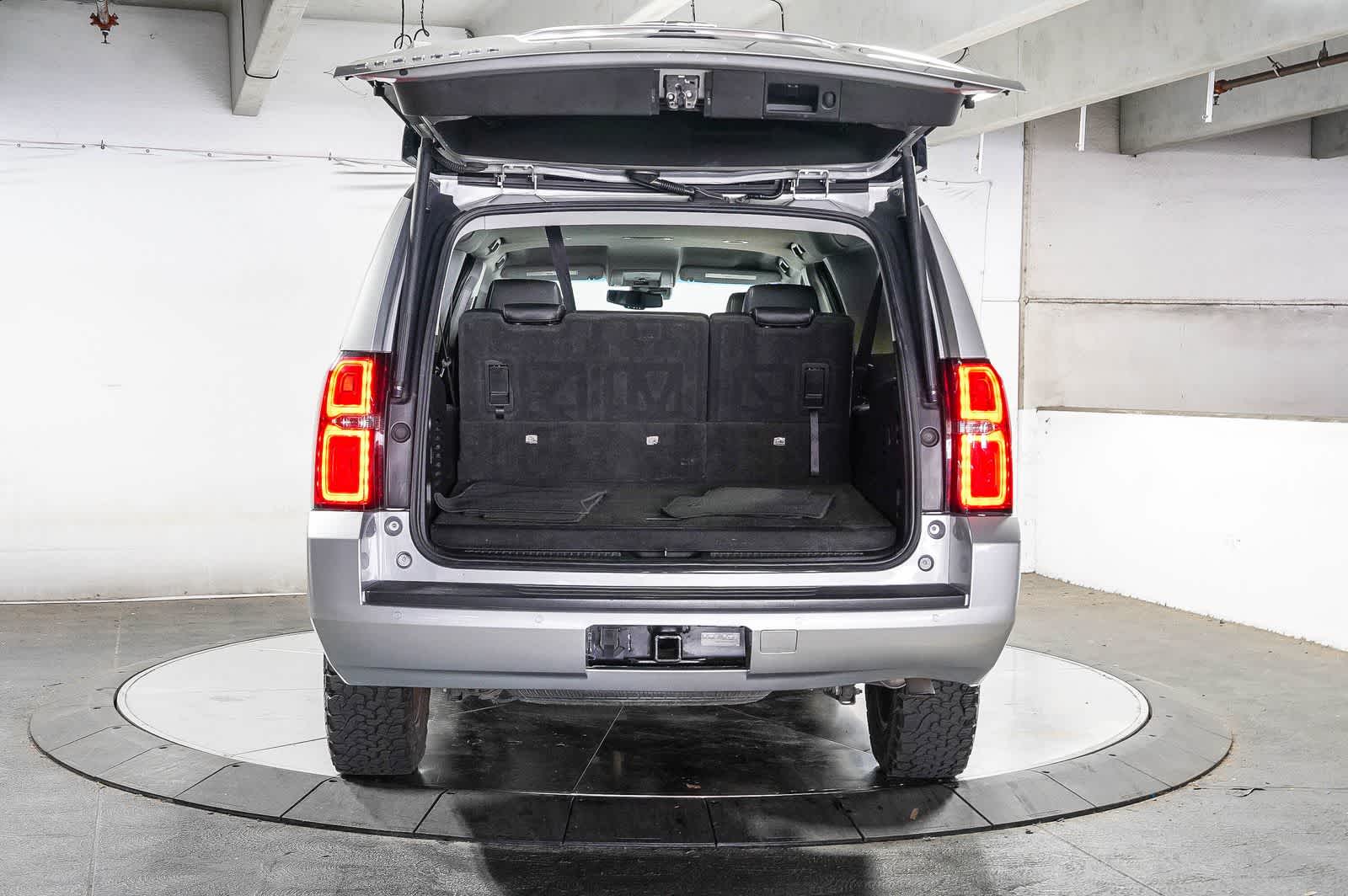 2020 Chevrolet Suburban LT