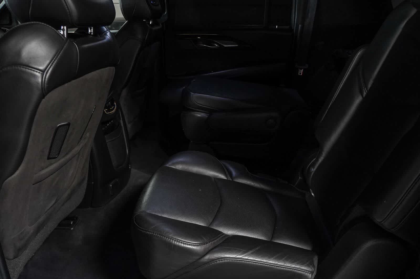 2018 Cadillac Escalade ESV Platinum
