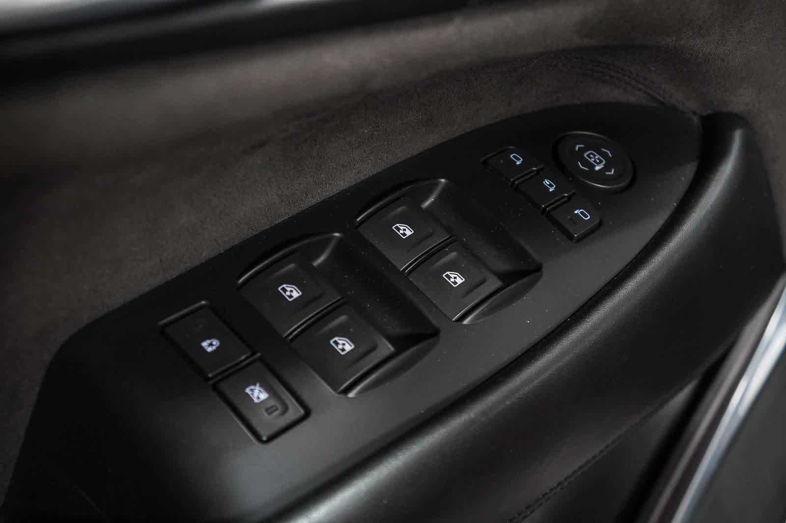 2018 Cadillac Escalade ESV Platinum