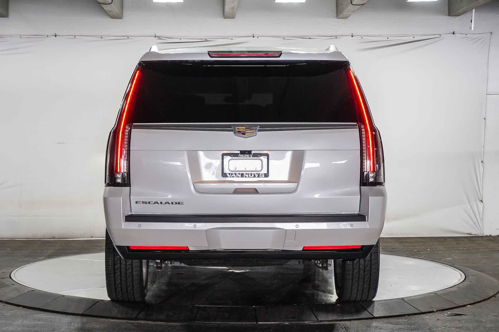 2018 Cadillac Escalade ESV Platinum
