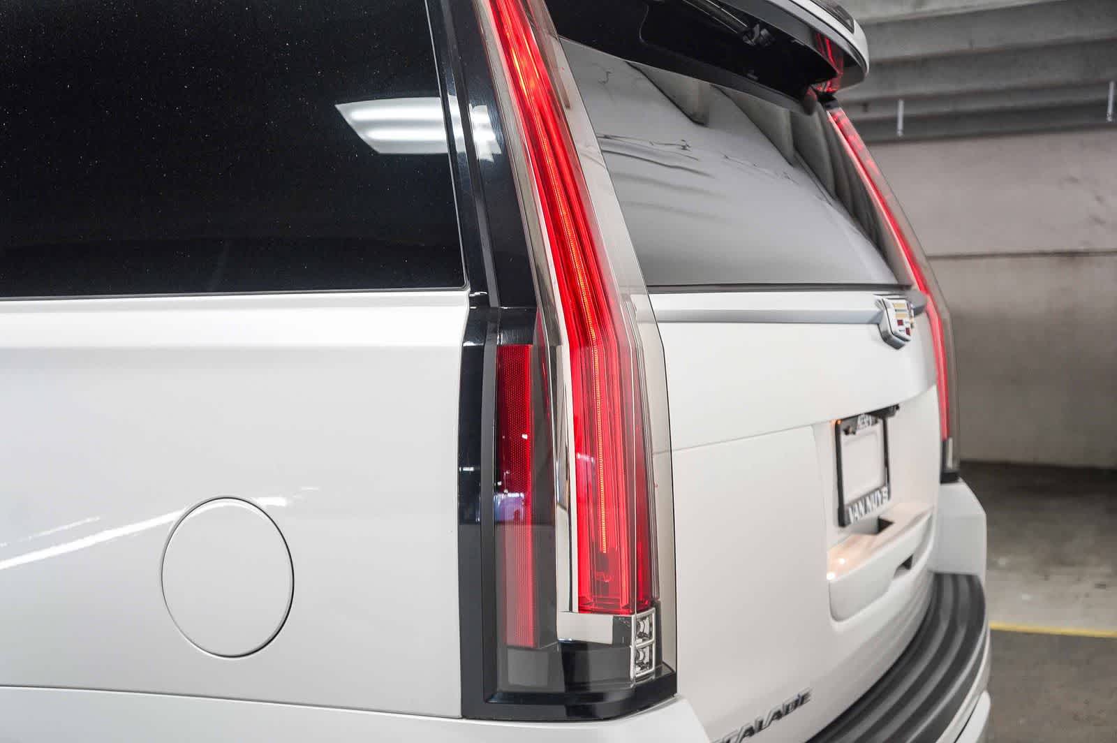 2018 Cadillac Escalade ESV Platinum