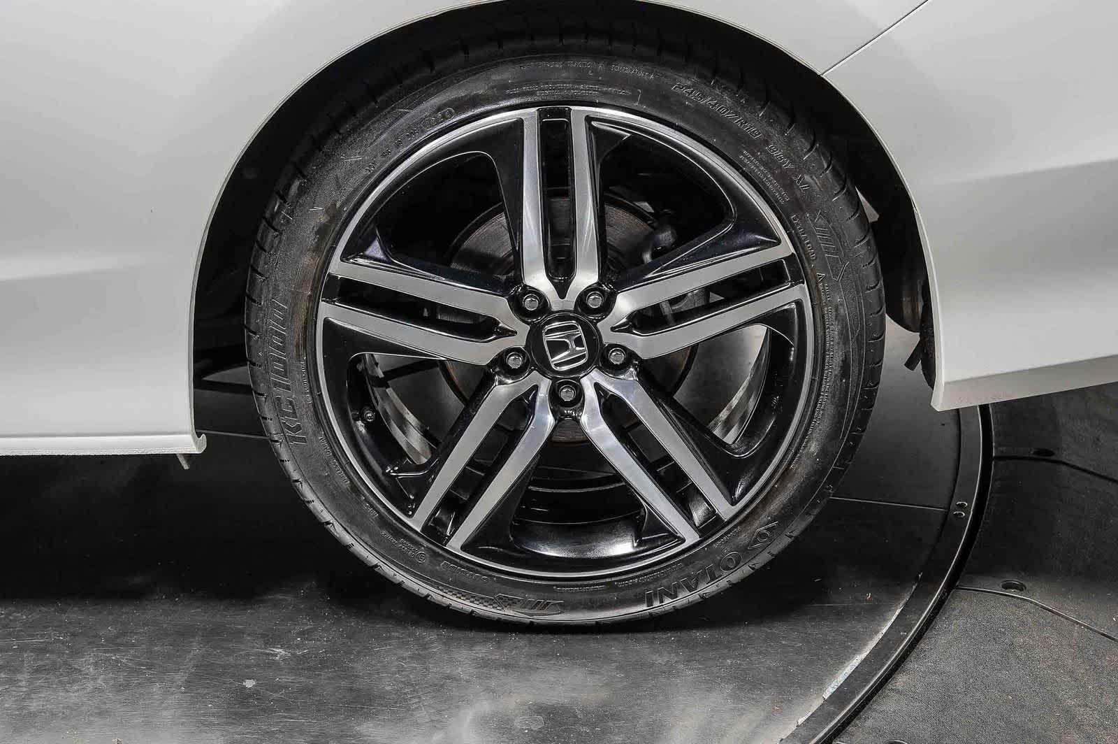 2017 Honda Accord Coupe Touring