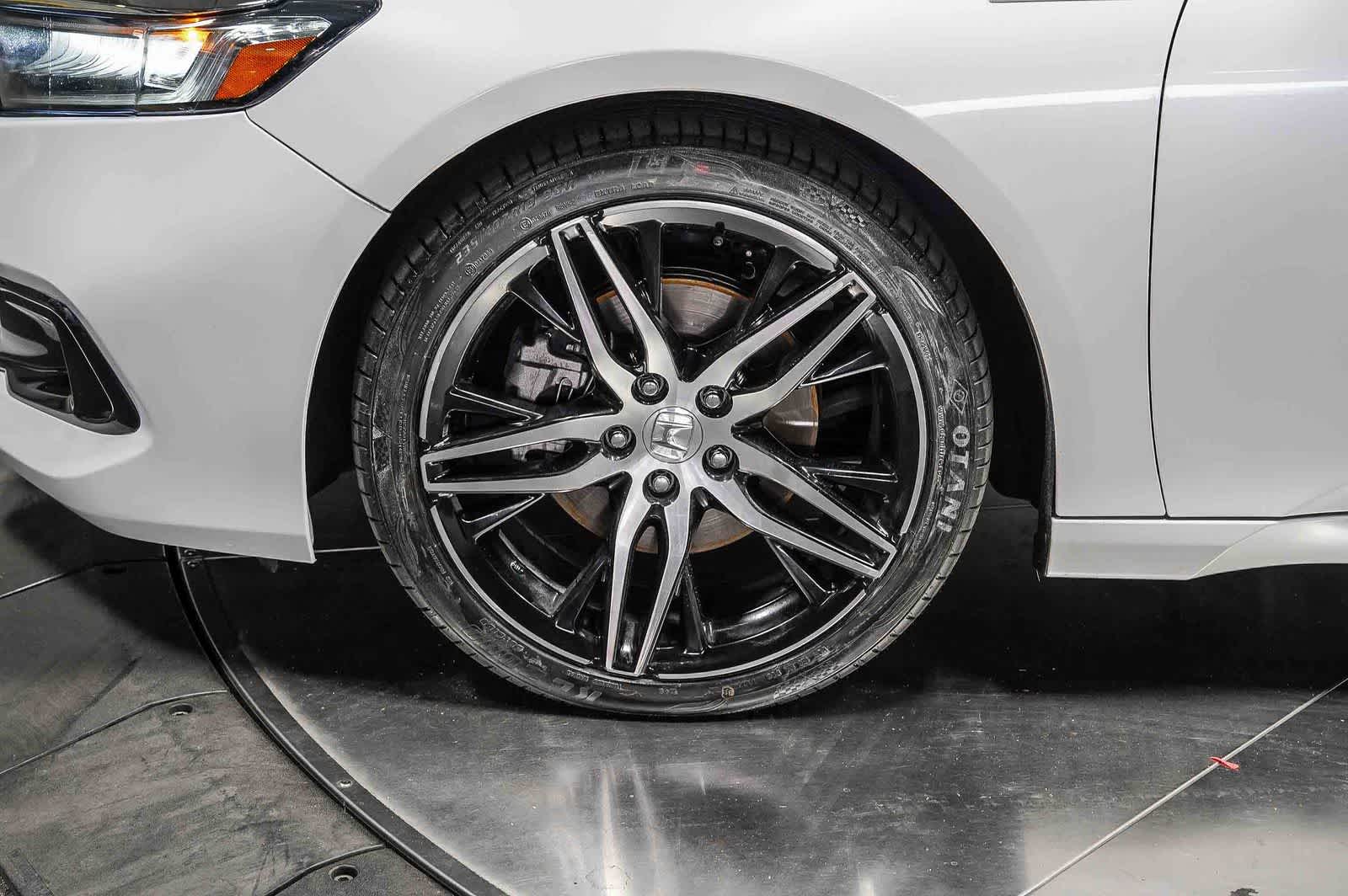 2021 Honda Accord Hybrid Touring
