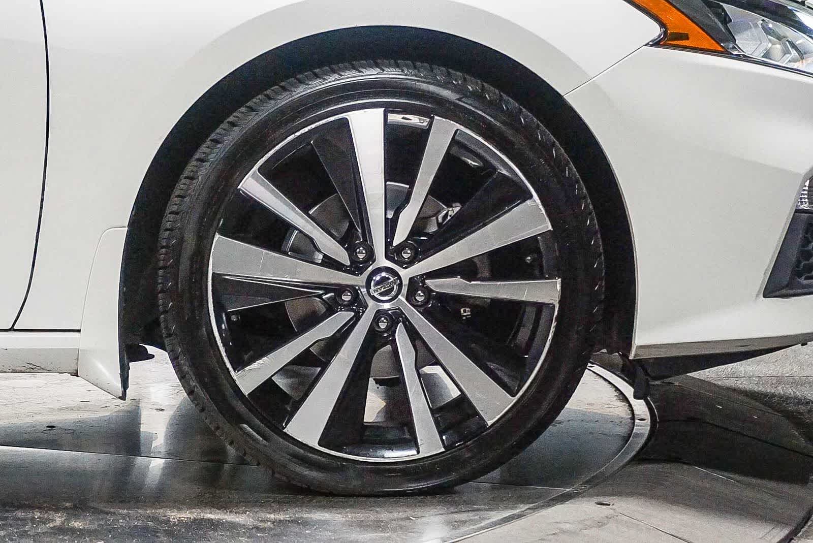 2020 Nissan Altima 2.5 SR