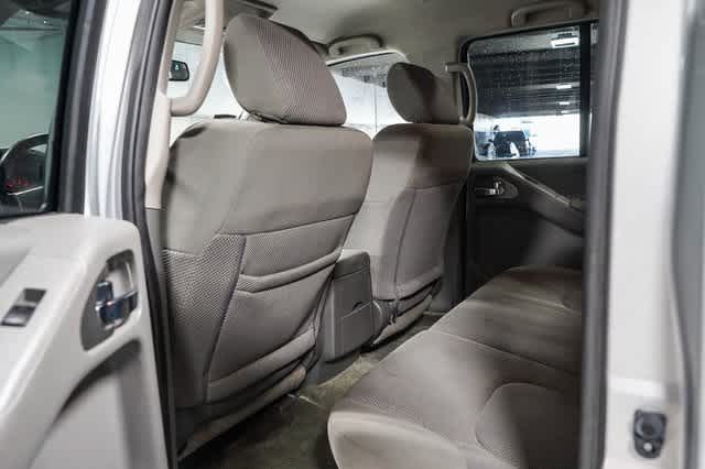 2017 Nissan Frontier SV V6