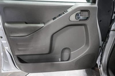 2017 Nissan Frontier SV V6