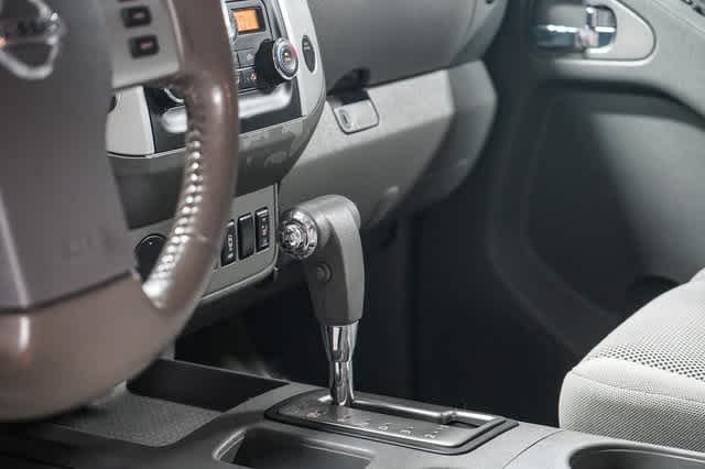 2017 Nissan Frontier SV V6