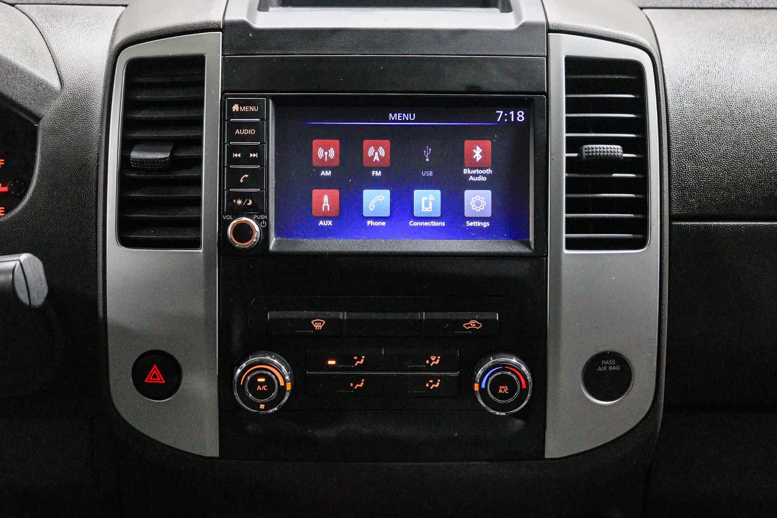 2021 Nissan Frontier SV