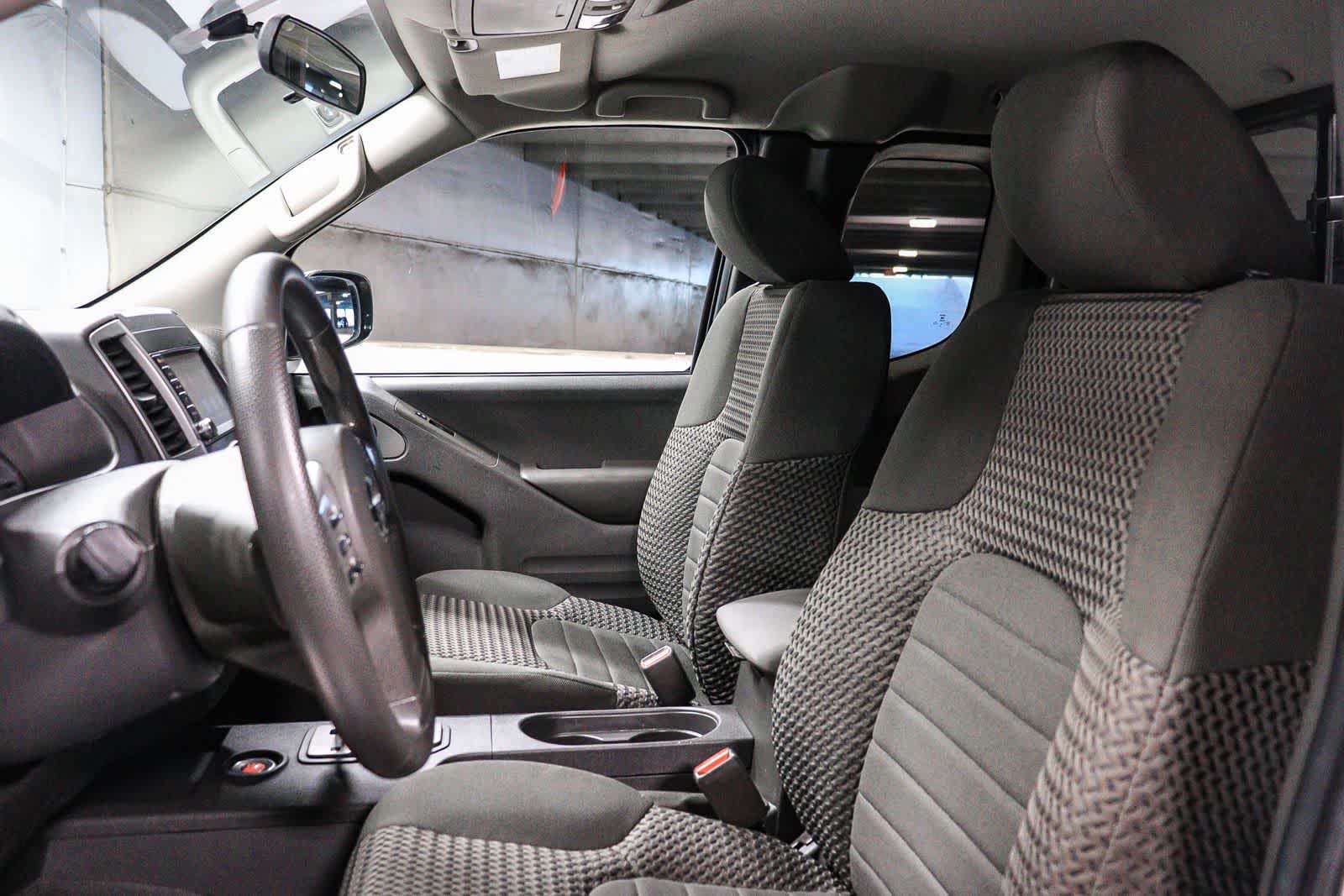 2021 Nissan Frontier SV