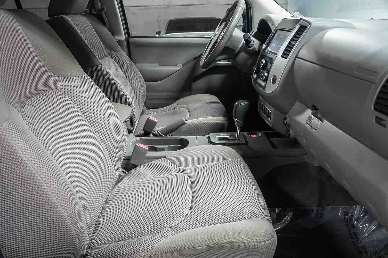 2020 Nissan Frontier SV