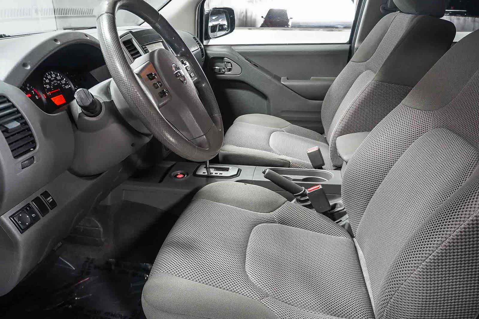 2020 Nissan Frontier SV