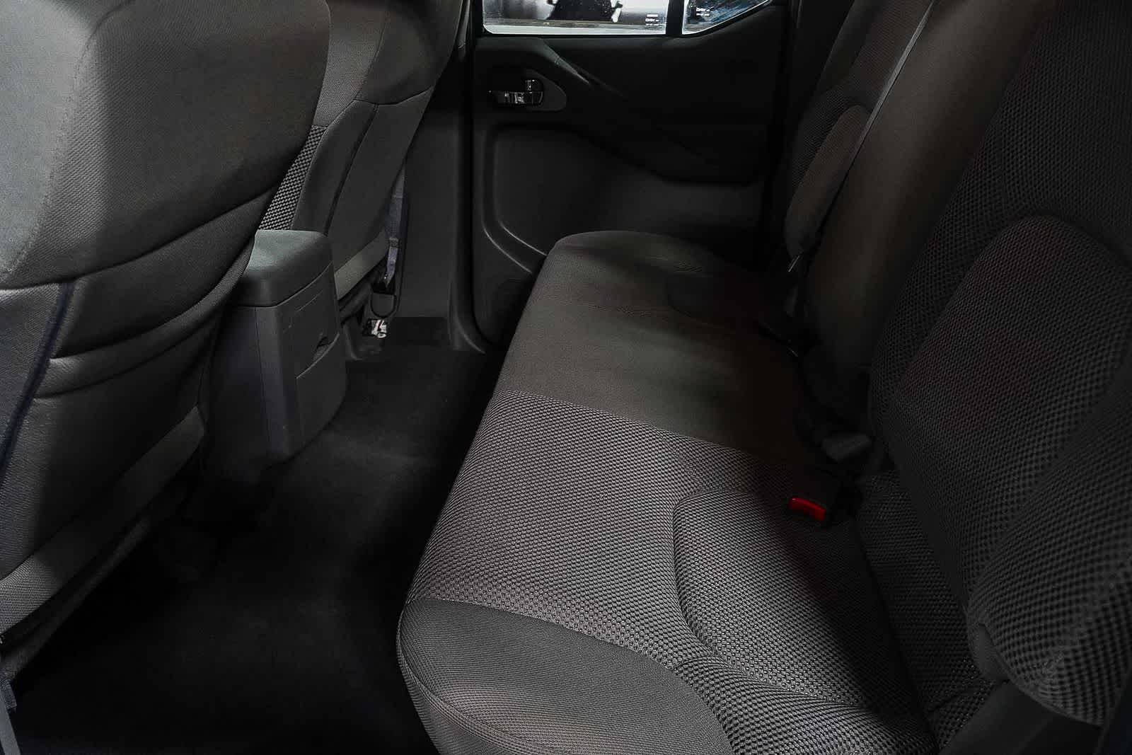 2020 Nissan Frontier SV