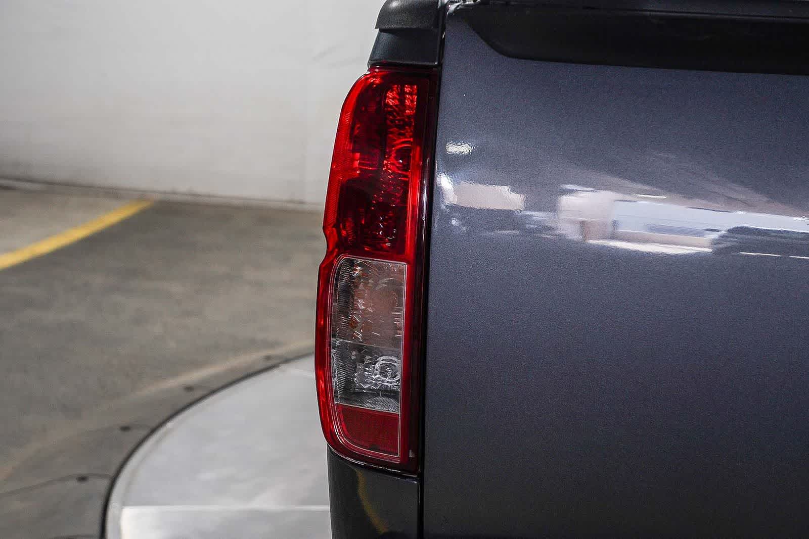 2020 Nissan Frontier SV