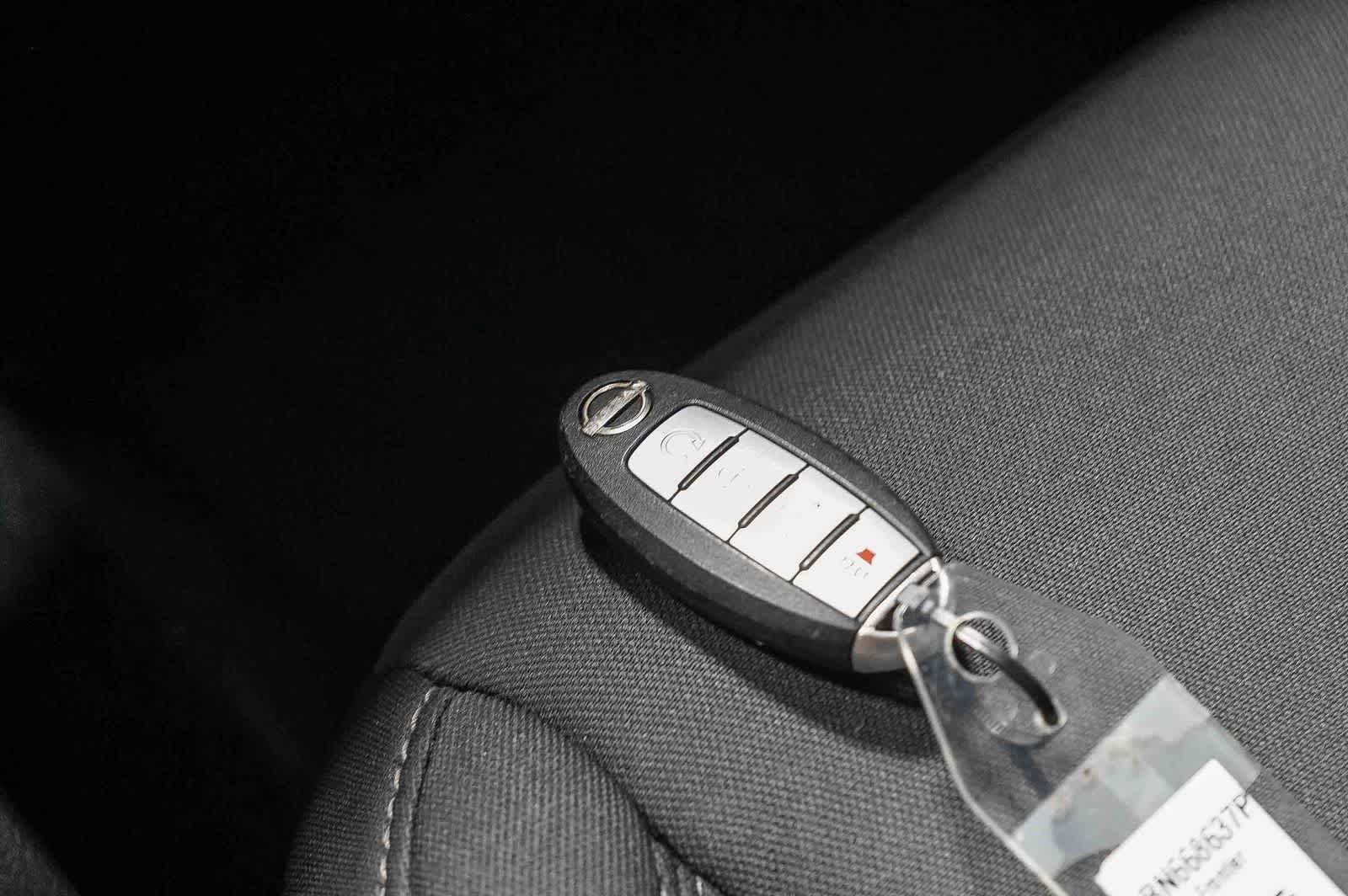 2024 Nissan Frontier SV