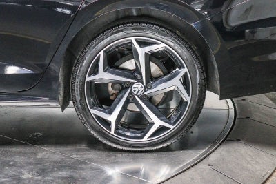 2022 Volkswagen Passat 2.0T R-Line