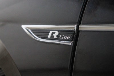 2022 Volkswagen Passat 2.0T R-Line