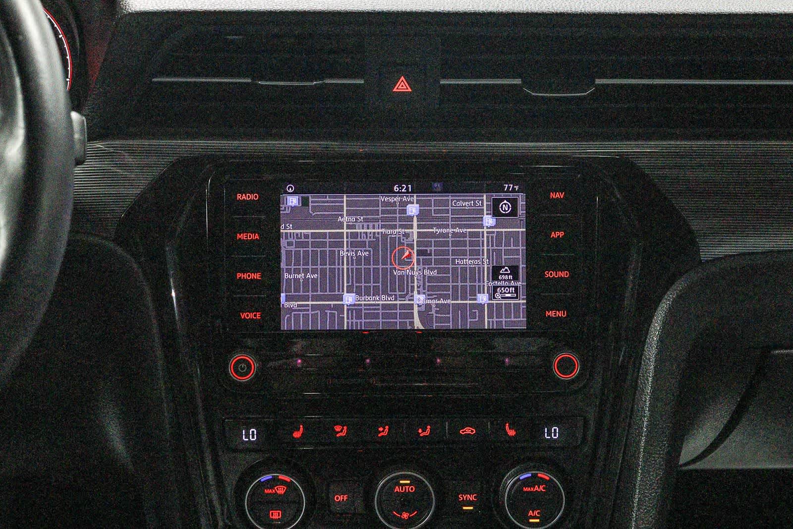 2022 Volkswagen Passat 2.0T R-Line