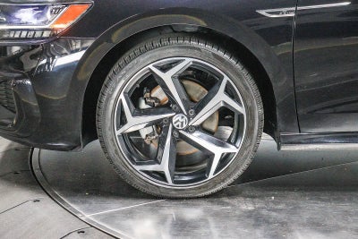 2022 Volkswagen Passat 2.0T R-Line