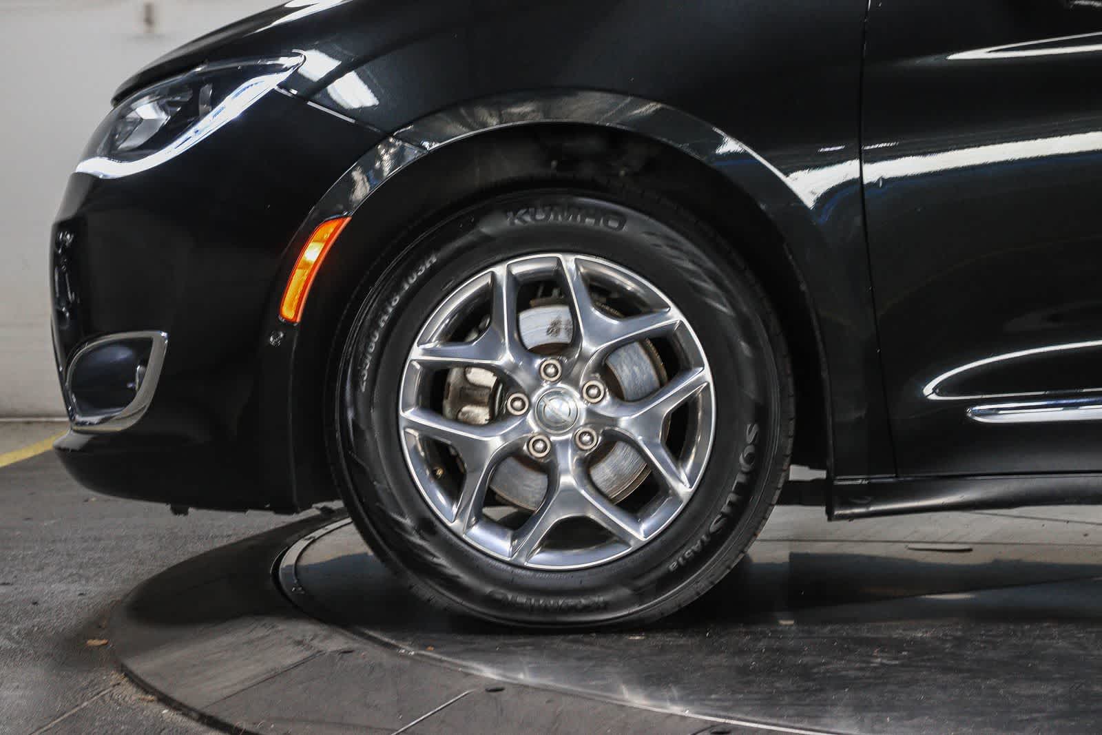 2019 Chrysler Pacifica Limited