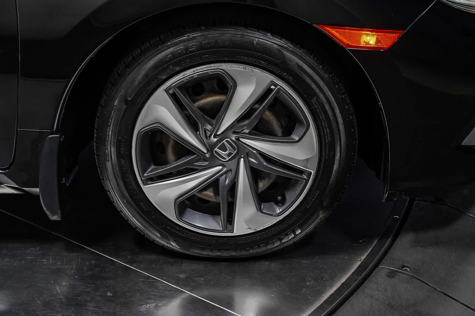 2019 Honda Civic Sedan LX