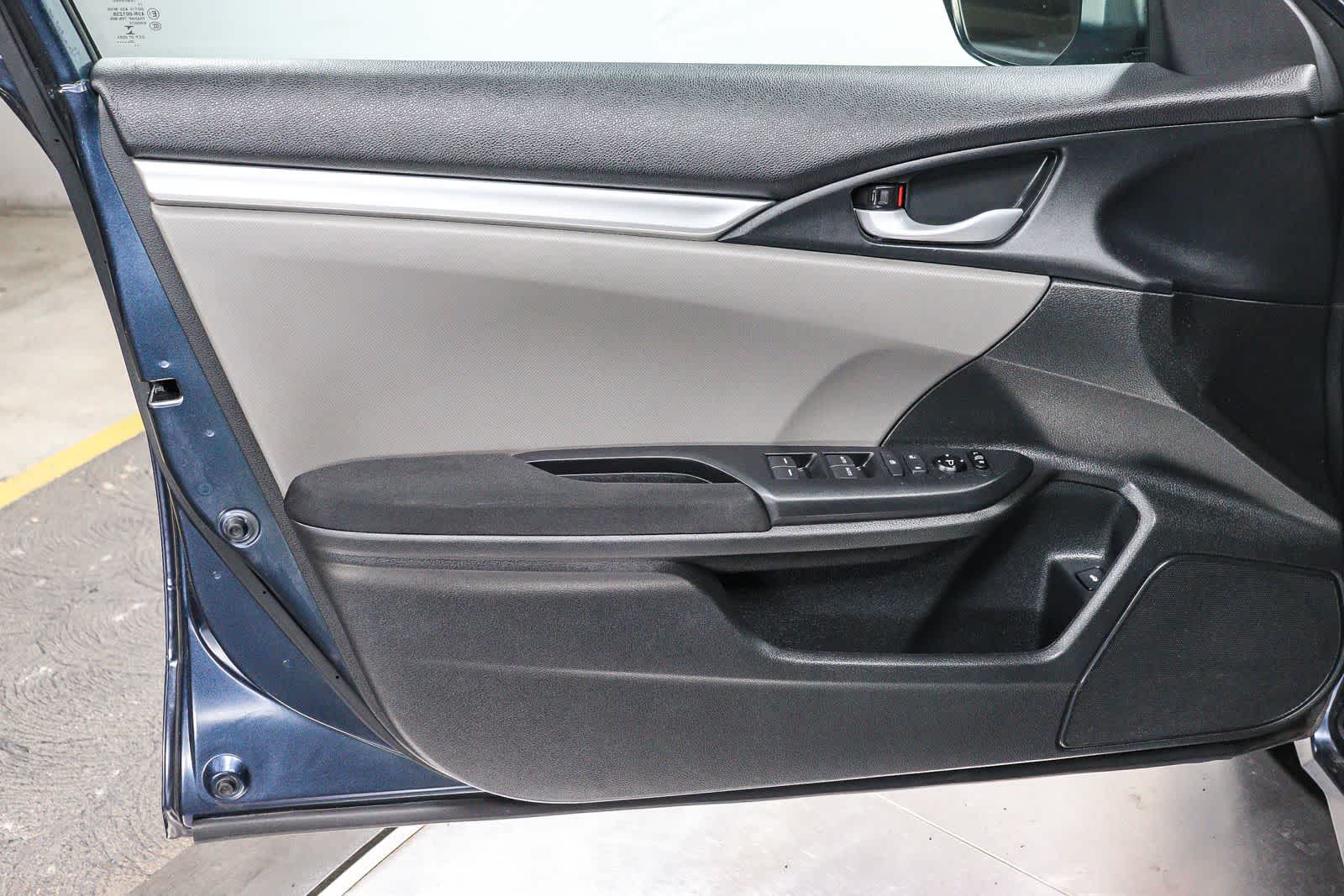 2020 Honda Civic Sedan LX