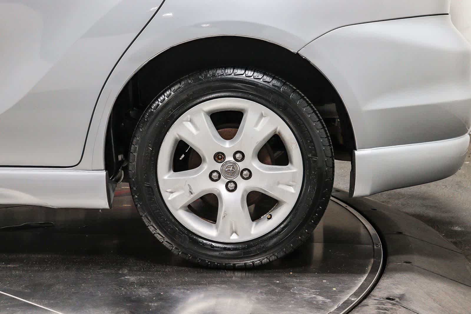 2005 Toyota Matrix XR