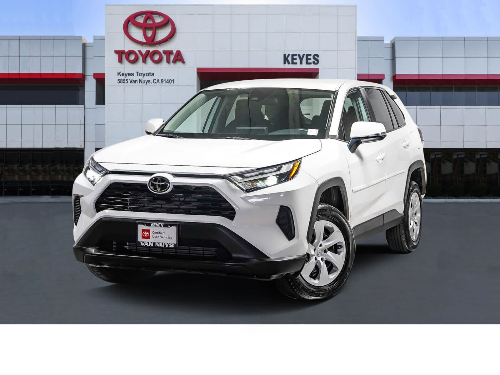 2025 Toyota RAV4 LE