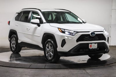 2024 Toyota RAV4 Hybrid LE