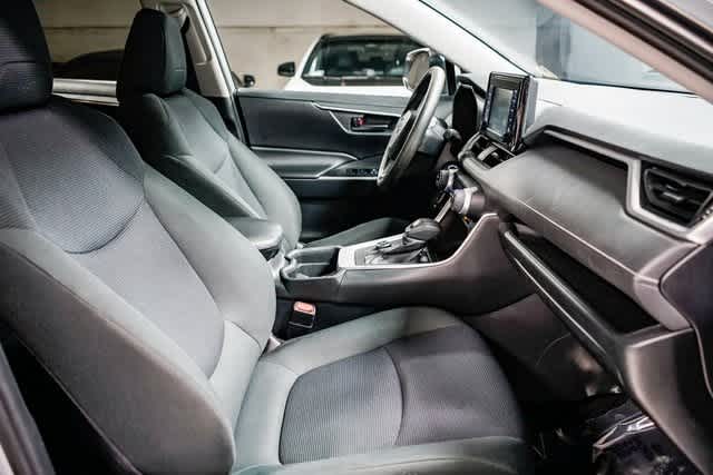 2019 Toyota RAV4 Hybrid LE