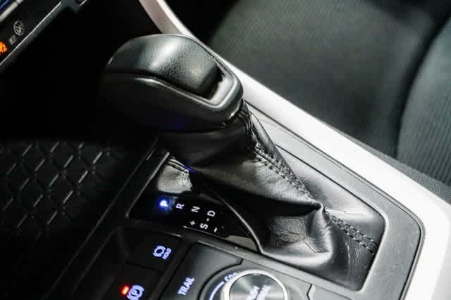 2019 Toyota RAV4 Hybrid LE