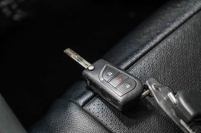 2020 Toyota RAV4 Hybrid LE