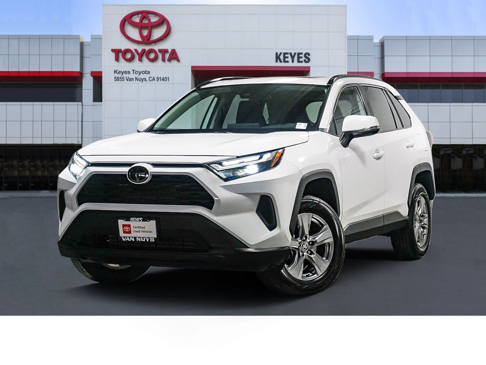 2025 Toyota RAV4 XLE