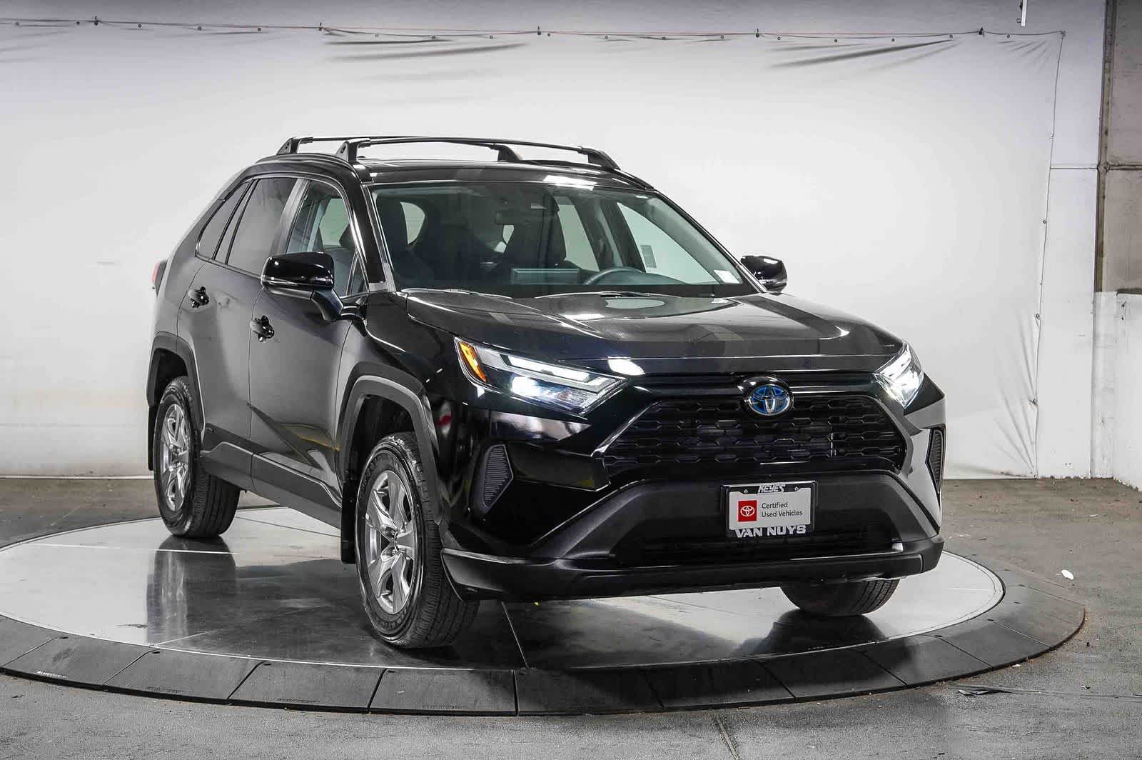 2024 Toyota RAV4 Hybrid XLE