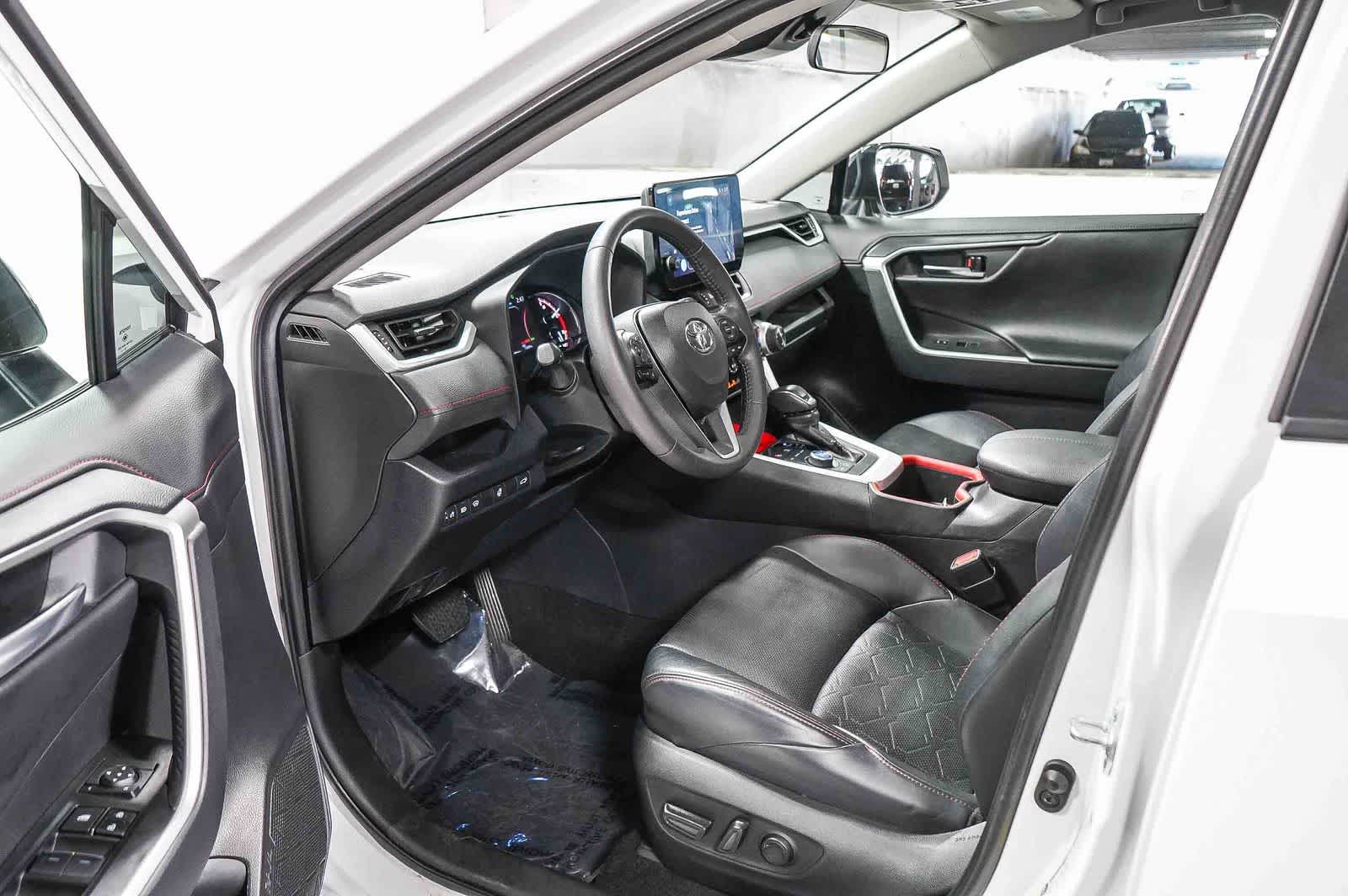 2024 Toyota RAV4 TRD Off Road