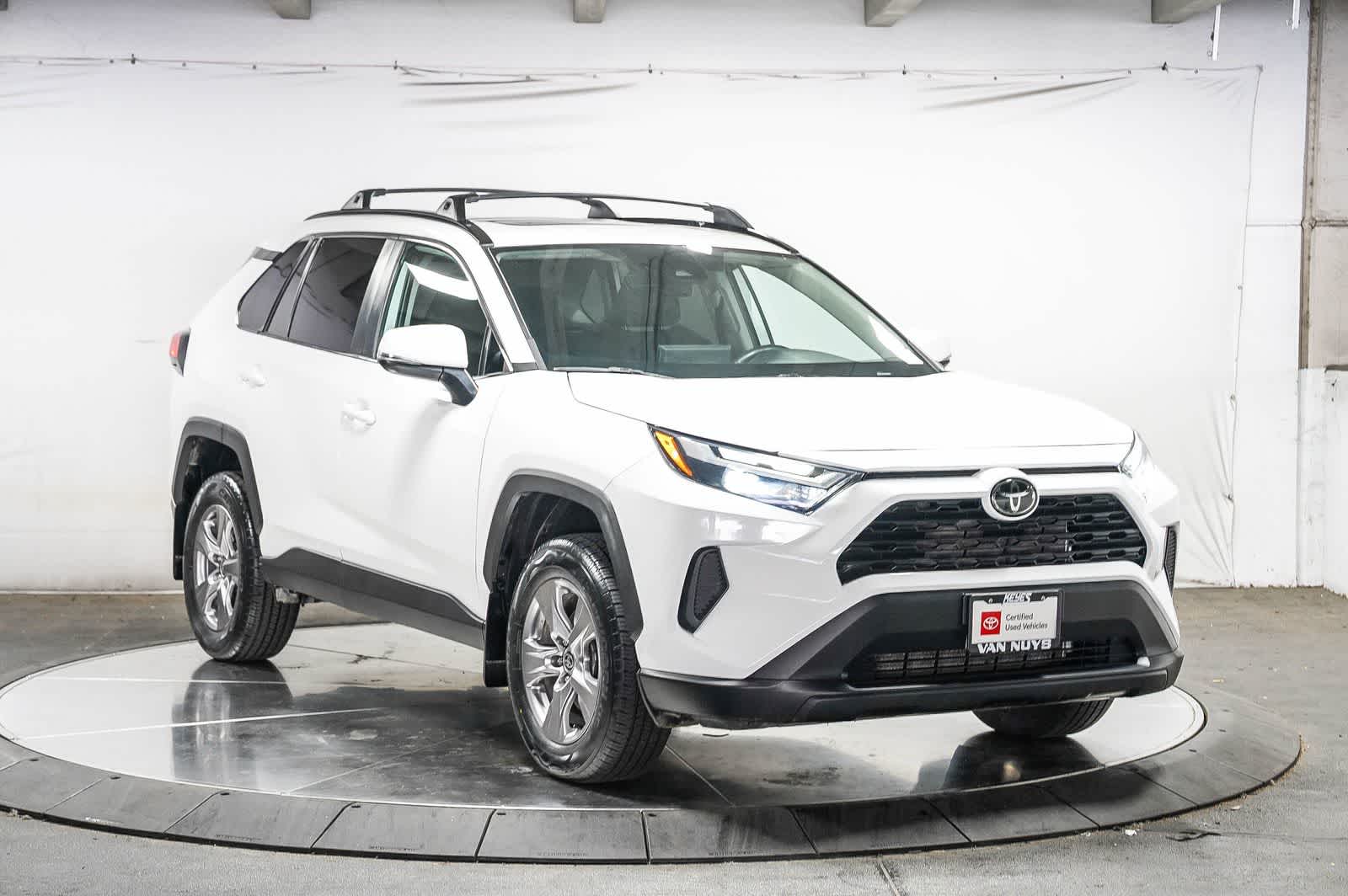 2023 Toyota RAV4 XLE