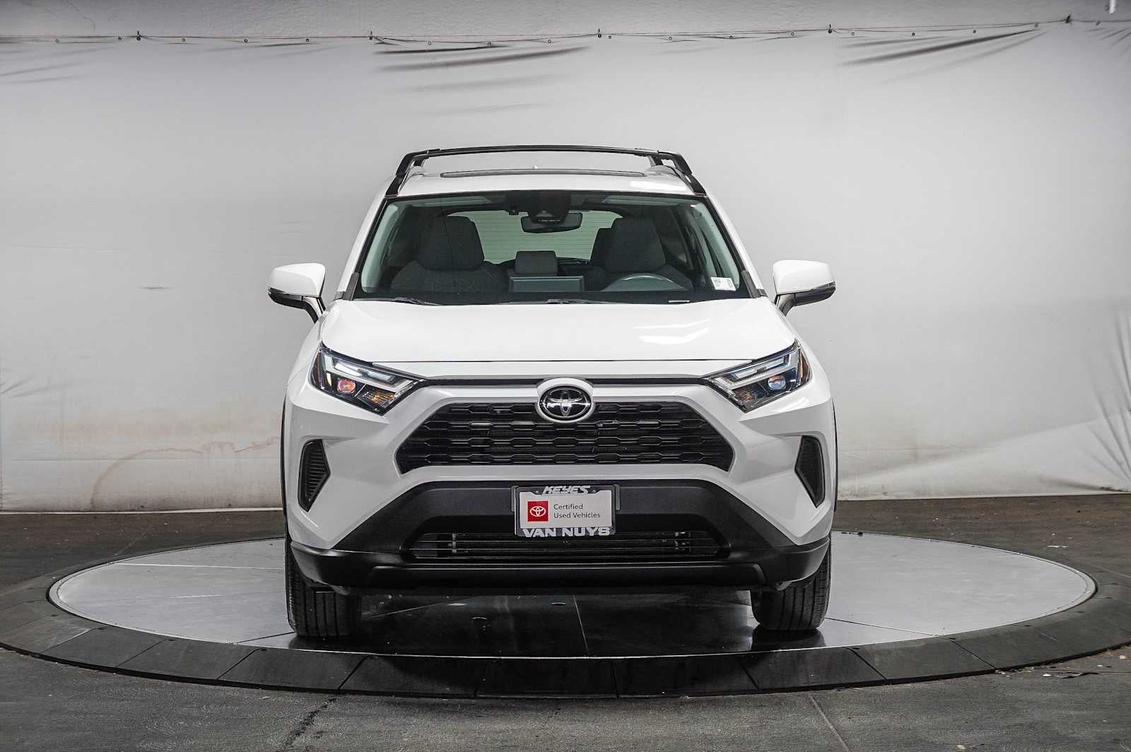 2023 Toyota RAV4 XLE