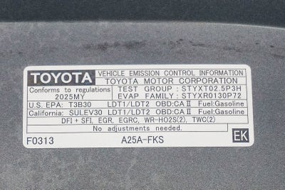 2025 Toyota RAV4 XLE