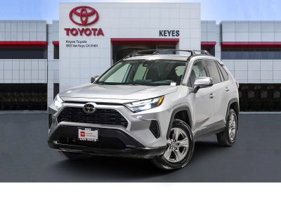 2023 Toyota RAV4 XLE