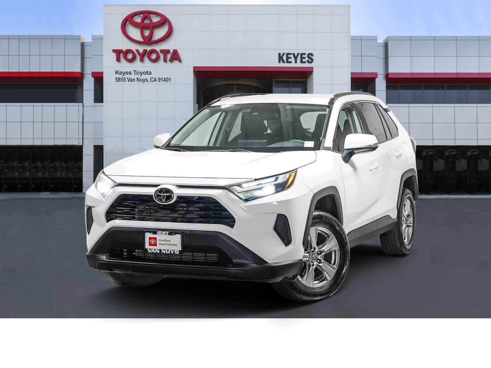 2024 Toyota RAV4 XLE