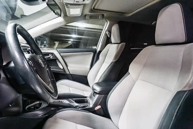 2017 Toyota RAV4 XLE