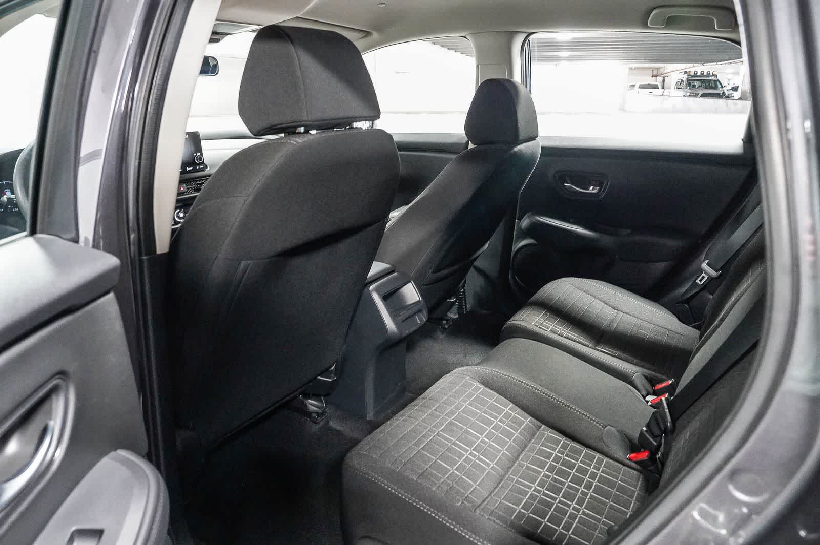 2025 Honda HR-V LX