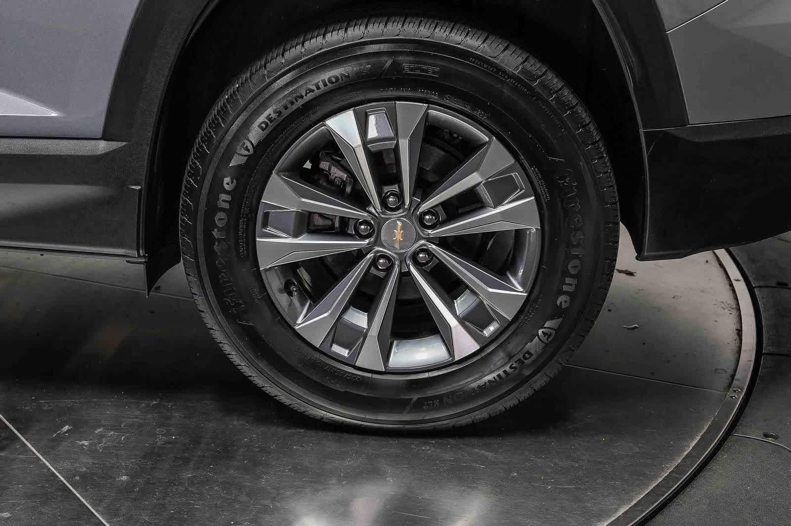 2025 Chevrolet Equinox FWD LT